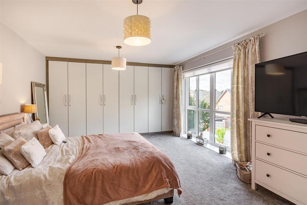 8522912-interior01.jpg