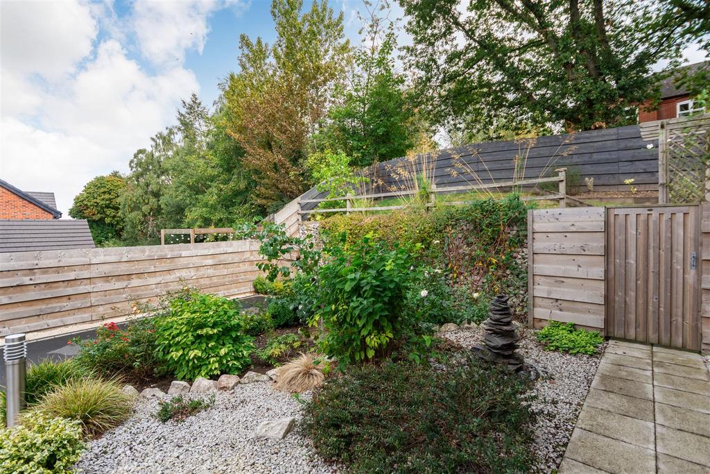 8522912-exterior01.jpg