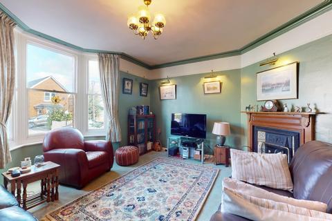 14 Athelstan Road, Faversham, ME13 8QJ