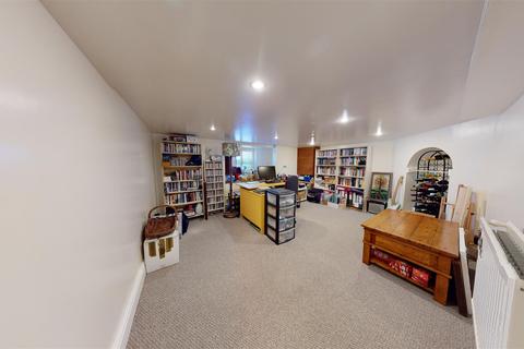 14 Athelstan Road, Faversham, ME13 8QJ