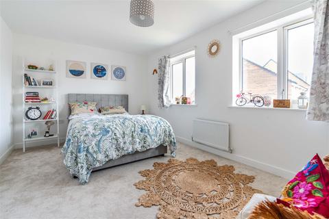 3 bedroom semi-detached house for sale - Sunflower Drive, Brunton Rise, Great Park, Newcastle