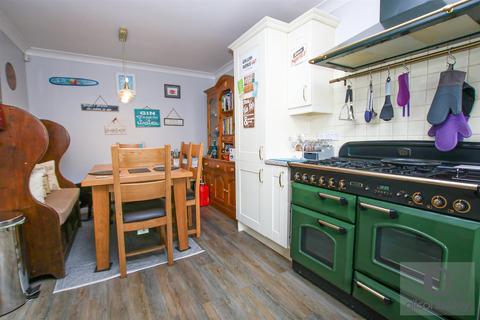 5 Clickers Road, Norwich, NR3 2DD