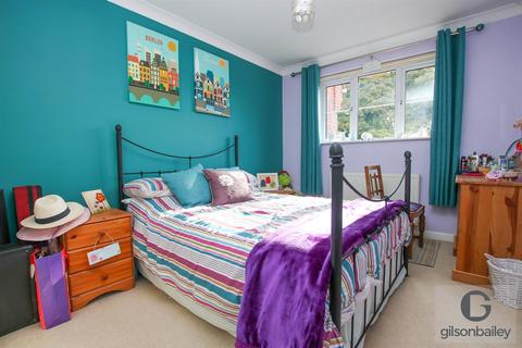 5 Clickers Road, Norwich, NR3 2DD
