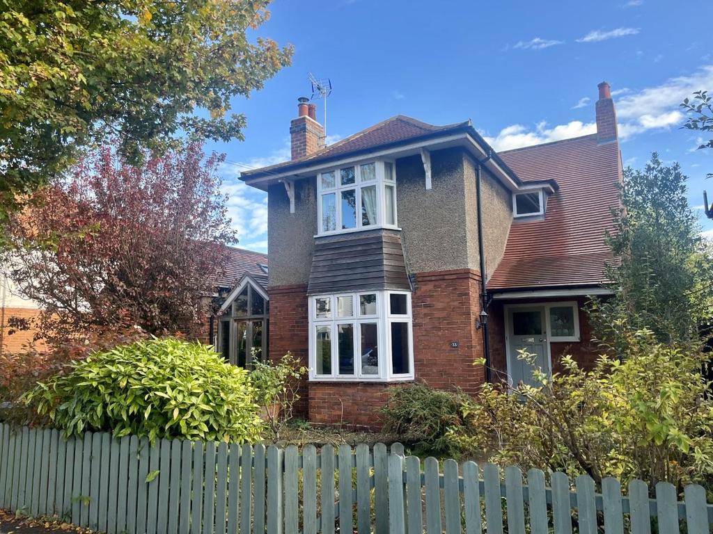 Chestnut Avenue, Stockton Lane, York... 3 bed detached house £650,000