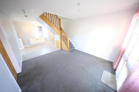 3 bedroom end of terrace house for sale - Laxthorpe, Hull