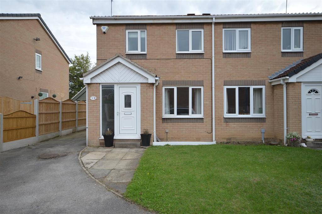 Clayton Place, Normanton 3 bed semidetached house £210,000
