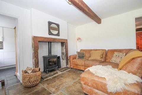Little House Apperley Lane, Rawdon, Leeds, LS19 7EG