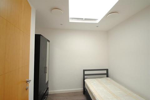 2 bedroom flat to rent - Wood Green, Turnpike Lane, Crouch End, Hornsey