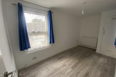 2 bedroom flat to rent - Marlborough Road, Ramsgate