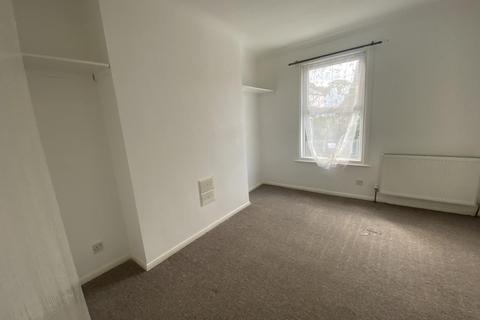 2 bedroom flat to rent - Marlborough Road, Ramsgate