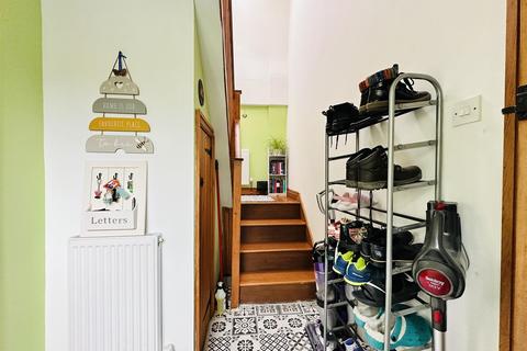 2 bedroom end of terrace house for sale - High Street, Blaenau Ffestiniog
