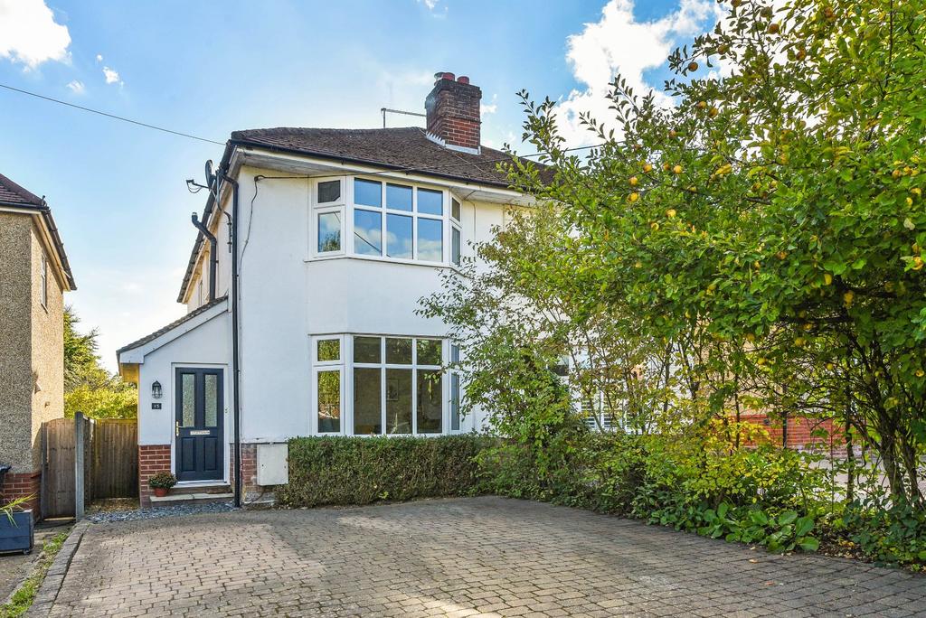 Whitedown Lane, Alton, Hampshire 3 bed semidetached house for sale £
