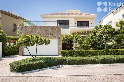 5 bedroom villa, Wildflower, Earth, Jumeirah Golf Estate, Dubai, United Arab Emirates