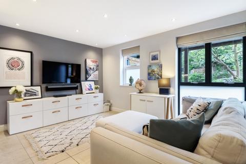 2 bedroom apartment to rent - Fawe Park Road Putney SW15