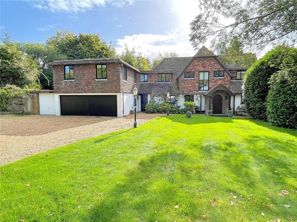 The Thatchway, Angmering, Littlehampton, West Sussex, BN16 6 bed