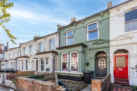 40 Lothair Road North, London, N4 1EW