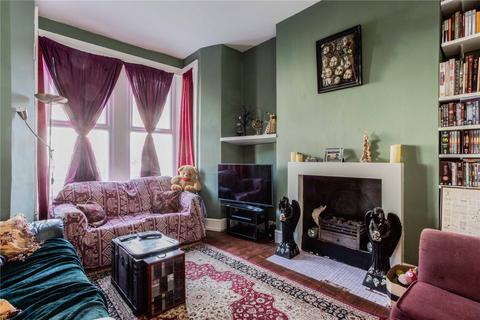 40 Lothair Road North, London, N4 1EW