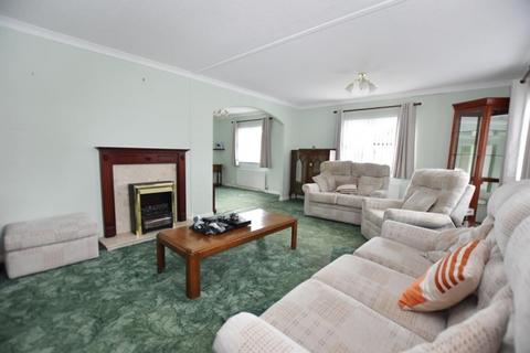 2 bedroom park home for sale - Ringwood Road West Moors BH22 0AG