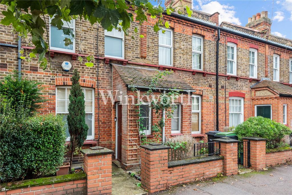 Moselle Avenue, London, N22 2 bed terraced house £495,000