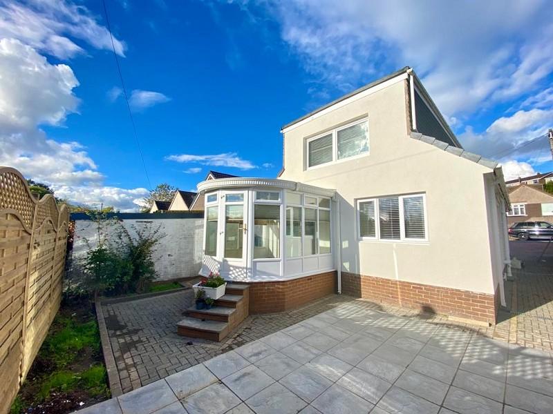 HeolYGroes, Litchard, Bridgend, Bridgend County. CF31 1QE 4 bed