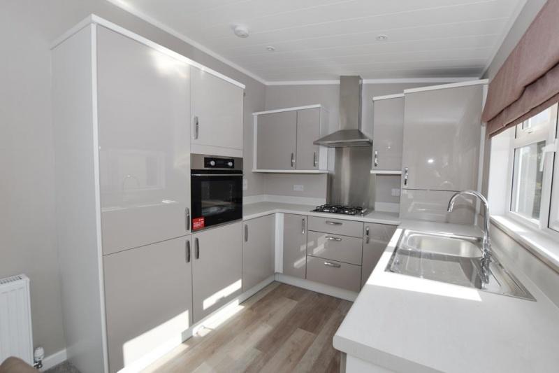 Barnes Road, Ensbury Park Bournemouth BH10 5AJ 2 bed park home for sale