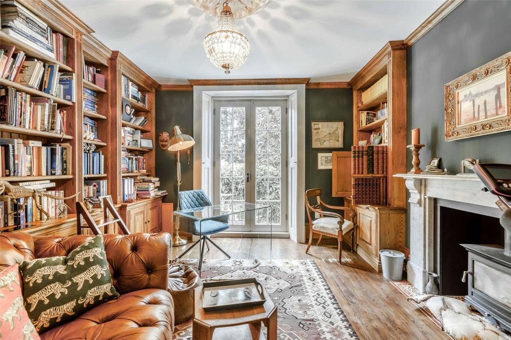 Fitted Library/Study