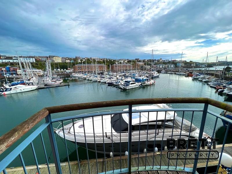 Nelson Quay, Milford Haven... 3 bed flat £139,950