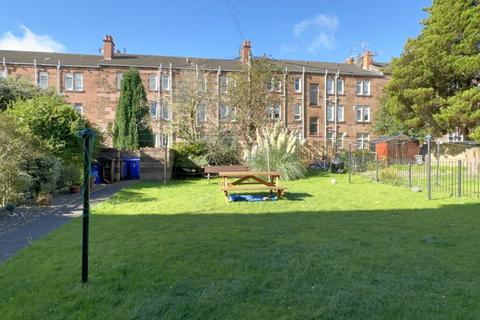 1/2, 3 Gavinburn Street, Old Kilpatrick, Glasgow, G60 5JN
