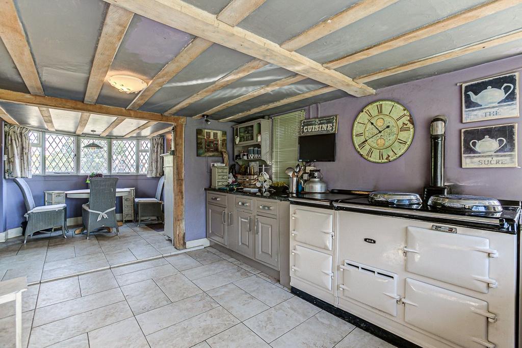 Kitchen/Breakfast