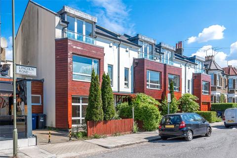 3 bedroom terraced house for sale, Lincoln Road, London, N2