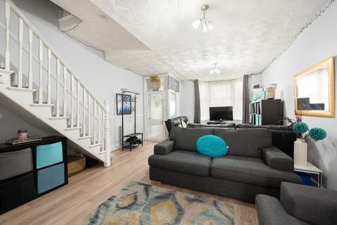 3 bedroom terraced house for sale, Malvern Road, Leytonstone, London, E11 3DL