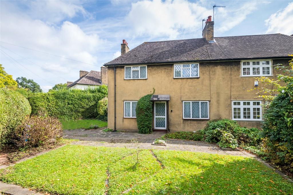 Casino Avenue, London, SE24 3 bed house £775,000