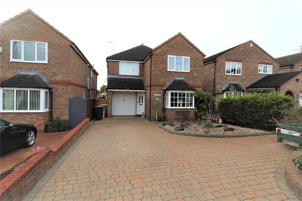 Alexandra Road Rochford Essex Ss4 4 Bed Detached House £600 000