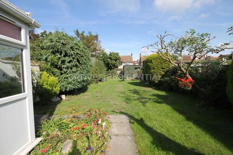 97 Chestnut Grove, New Malden, KT3 3JS