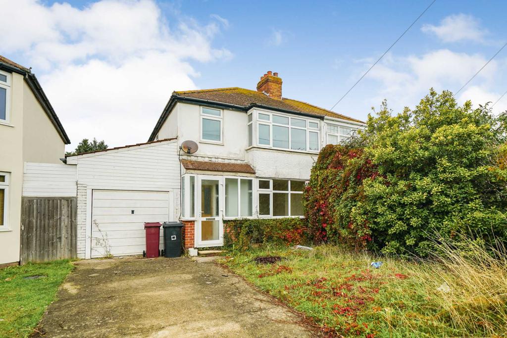 Chichester Road, Selsey 4 bed semidetached house for sale £365,000