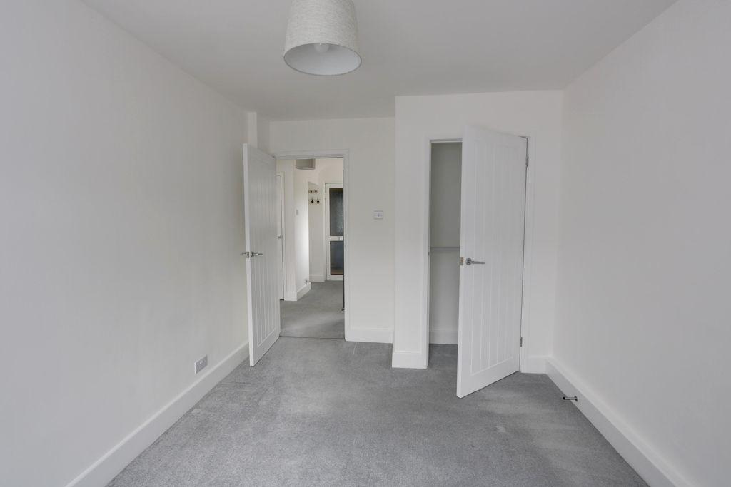Bedroom 1 (Double)