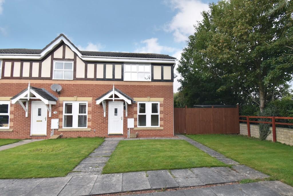 Bramblefields, Northallerton 2 bed end of terrace house £675 pcm (£