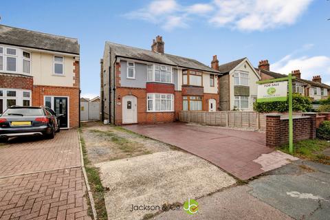 3 bedroom semi-detached house for sale - London Road, Colchester