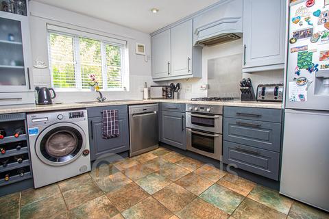 4 Cohen Close, Black Notley, Braintree, CM77 8FJ