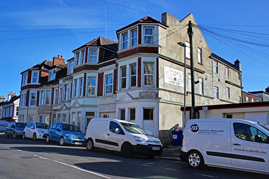 Upper Park Road, St LeonardsonSea, TN37 1 bed flat £675 pcm (£156 pw)