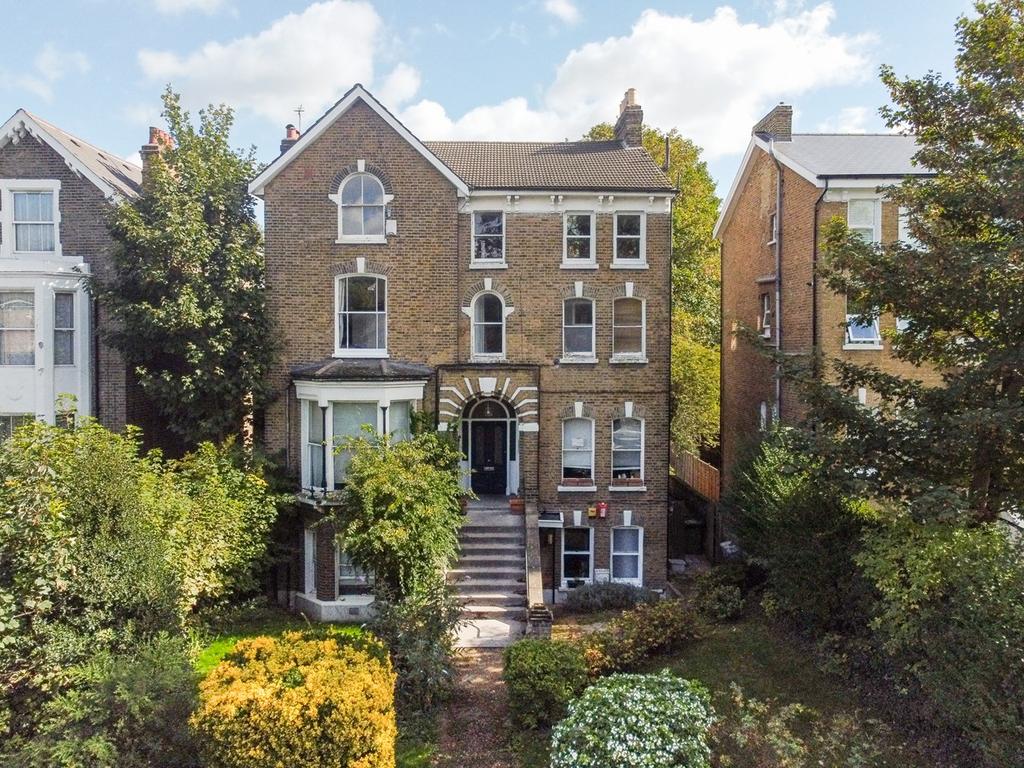 Manor Park, Hither Green, London, SE13 1 bed flat £310,000