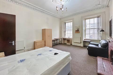 5 bedroom flat to rent, Sauchiehall Street, Glasgow G2
