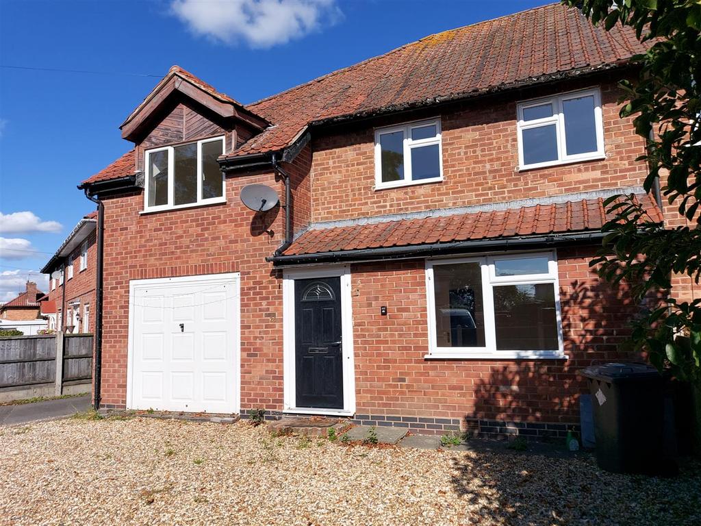 Worth Crescent, StourportOnSevern 4 bed semidetached house for sale