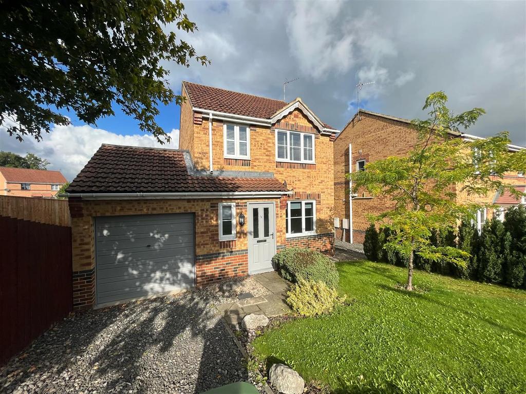 Chaucer Drive, Crook 3 bed detached house £600 pcm (£138 pw)
