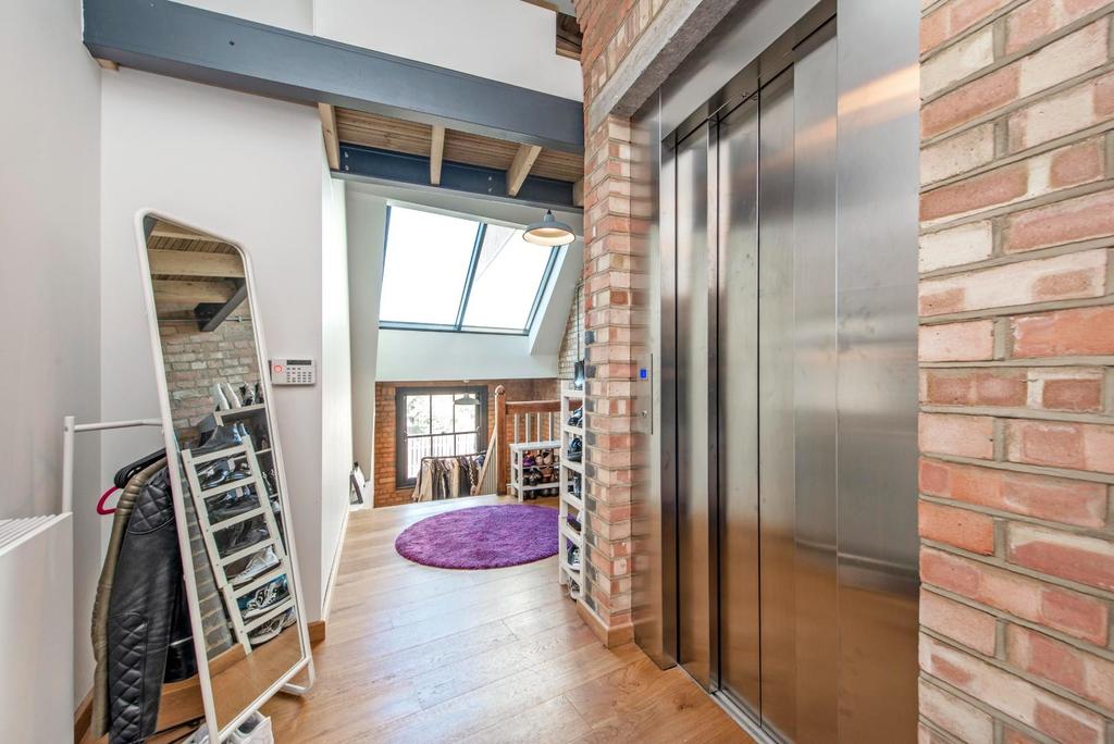 18060 hunters shoreditch 4 85 curtain road 22.jpg