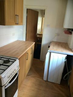 4 bedroom terraced house to rent, 32 North Road, Selly Oak, Birmingham