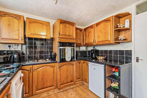 3 bedroom semi-detached house for sale - Meadowbrook Road, Lichfield