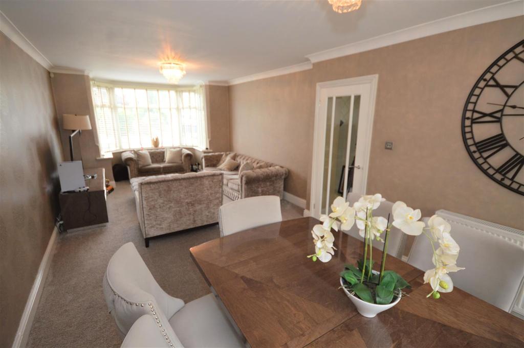 Daventry Road, Coventry 3 bed terraced house £1,200 pcm (£277 pw)