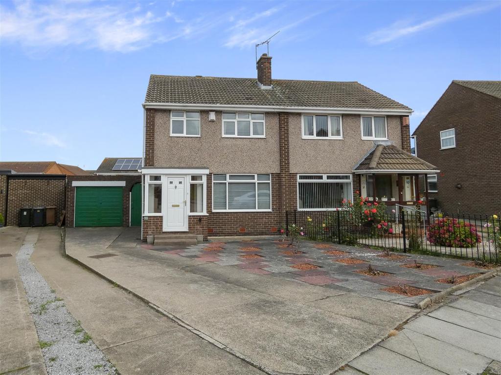 Tudor Avenue, North Shields 3 bed semidetached house £230,000