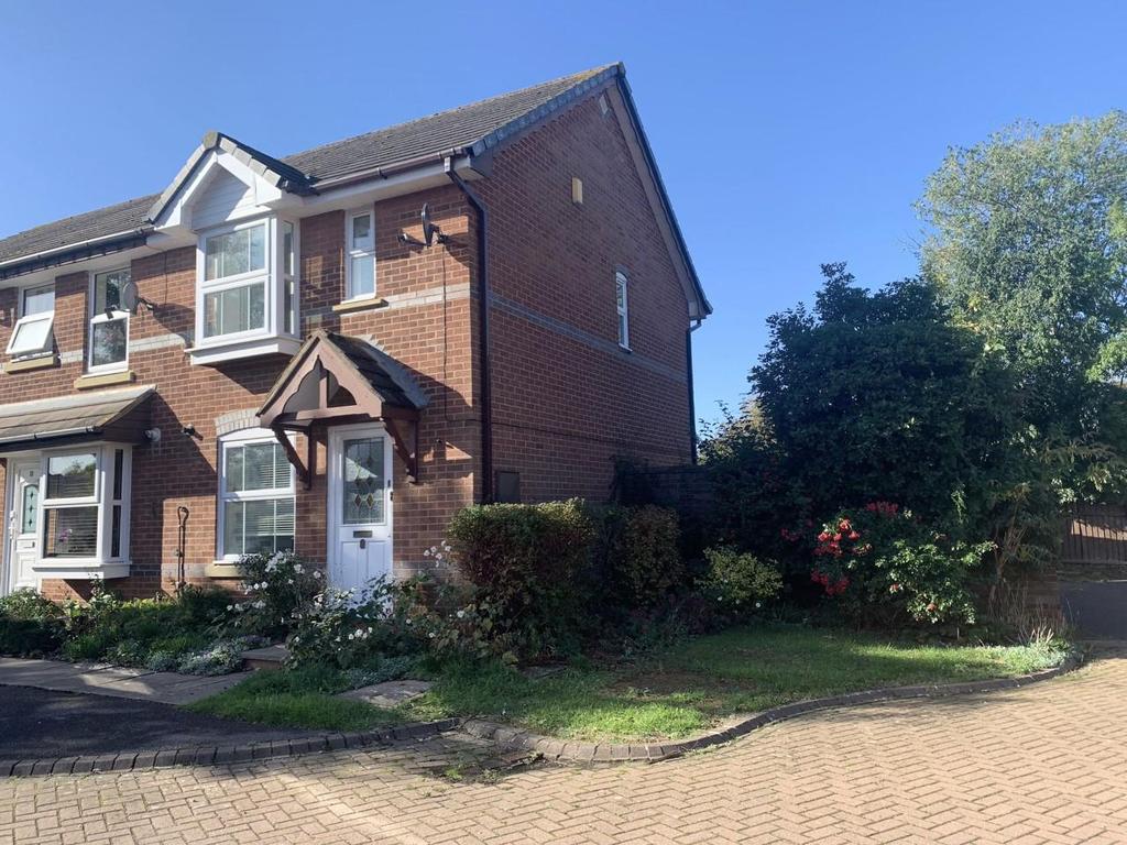 Whitewell Close, Barnwood, Gloucester 2 bed end of terrace house for